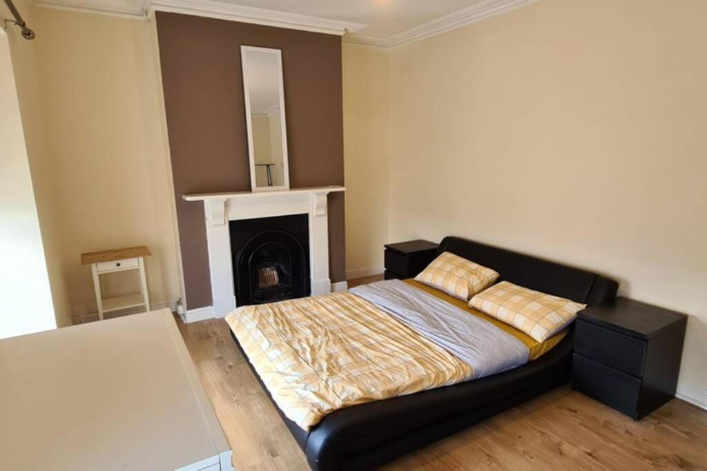 Swansea City Centre Townhouse Esterno foto
